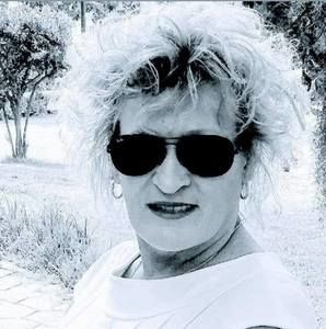 Meet your Posher, Amelia